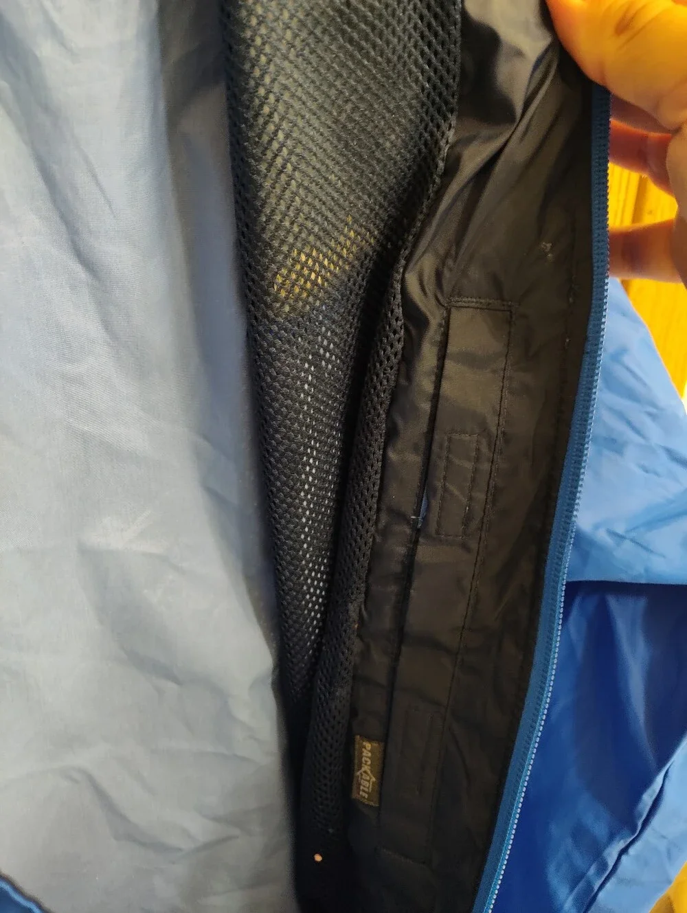 Columbia Men's Blue Windbreaker Jacket